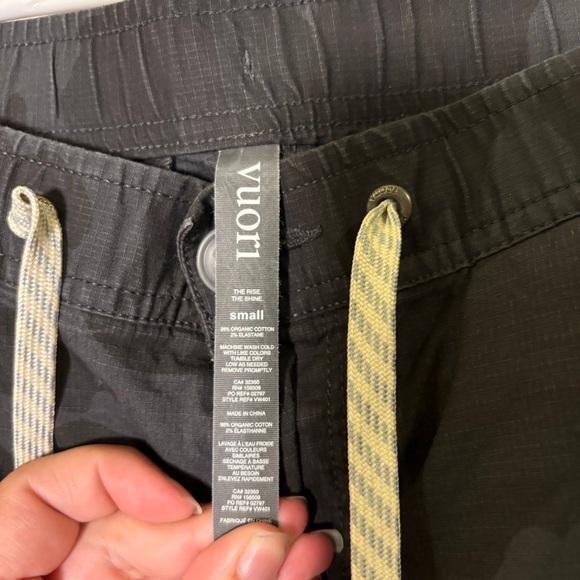Vuori Small‎ Black Camo Ripstop Pants - Picture 6 of 8